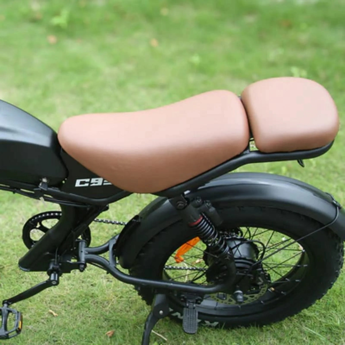 EMOKO C93 Electric Bike - Dual 2000W Motors - Removable 23ah Battery - up to 100 Km Range - Shimano 7 - Product image 2