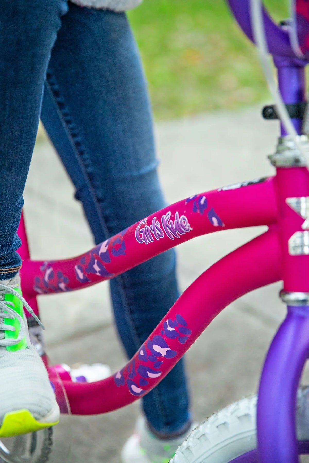 20" Dynacraft Girls Rule Girls BMX Bike, Kids Age 7 - 14 Years - Product image 11